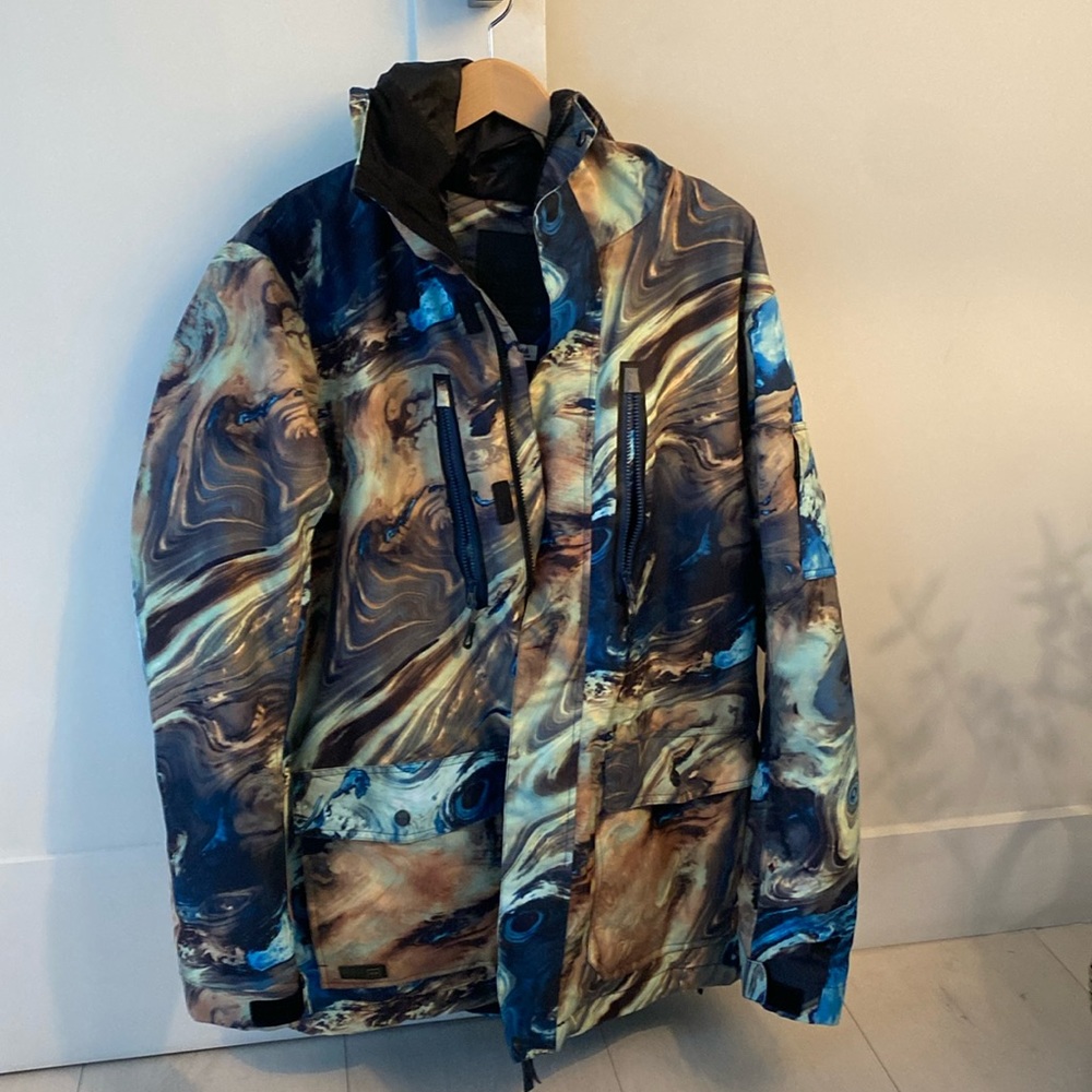 Gsou Snow board jacket. Worn three times. Pristine condition!